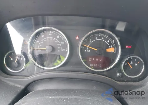 2016 Jeep Compass Latitude из США, поврежденный, VIN 1C4NJDEB8GD572618